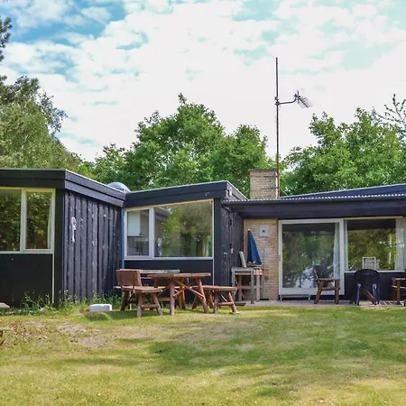 3 Bedroom Awesome In Graested Holiday home